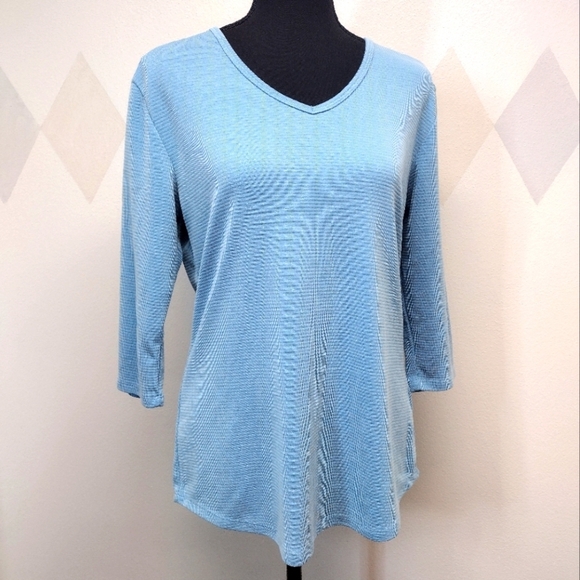 Segments textured modal tencel blend 3/4 sleeve top - Picture 1 of 12